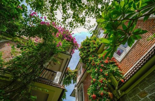 Hoi An City Centre Resort | Ancient Garden Boutique Hoi An