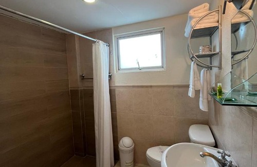 Ricardo Flores Magon Hotel | Angeles Suites & Hotel