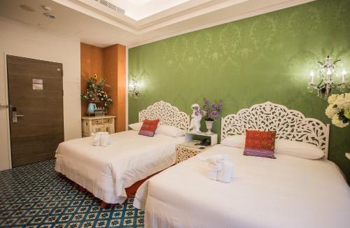 East District Hotel | Anna King Hotel