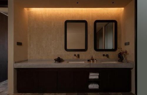 Dali Town Hotel | Antu Liuting Pillow Sea Full Ocean View Private Villa
