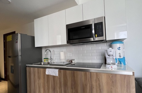 Colonia Bella Aurora Apartment | Apartamento con la Mejor Vista de Guatemala