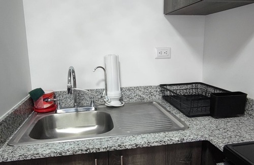 Zona 12 Apartment | Apartamento completo de 3 habitaciones y amenidades como piscina y gimnasio.