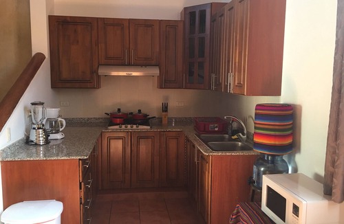 Antigua Guatemala House | Apartamentos los Nazarenos PRIVATE APT 3 - heated swimming pool, jacuzzi and gym