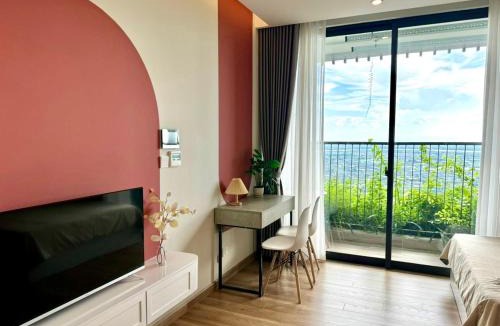 Van Giang Apartment | Apartment at Lanmark 2 tower Onsen- 3 minutes walking to Thien Nga park - Skylux homestay Ecopark Hung Yen