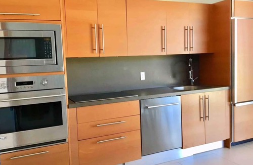 North Hotel Zone Apartment | Apartment & Beach Icon Vallarta