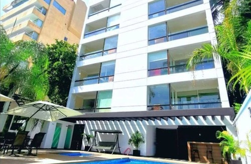 Club Deportivo Apartment | Apartment in Acapulco : Swimming Pool + Parking + A/C