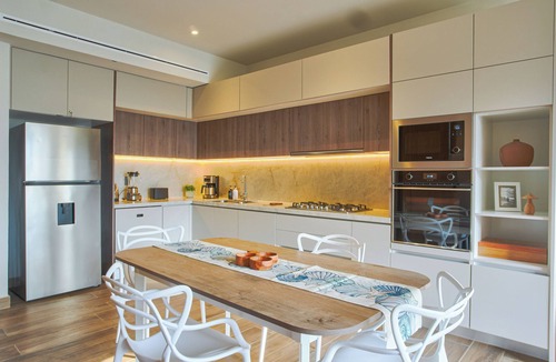 Fluvial Vallarta Apartment | Apartment in Versailles Heated pool Movie theater Coworking space Meeting rooms Gym