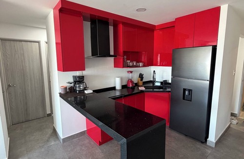 Monterrey Apartment | Apartment with a view of the city! Subway station on one side🚇