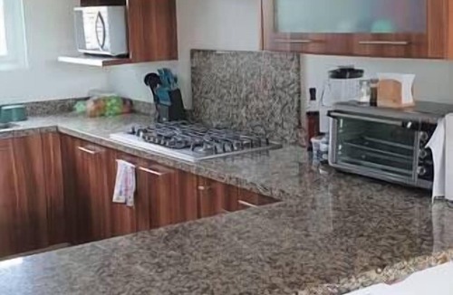Puente del Mar Apartment | Apartment with Beach Club in Acapulco Diamante
