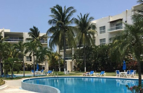 Puente del Mar Apartment | Apartment with Beach Club in Acapulco Diamante
