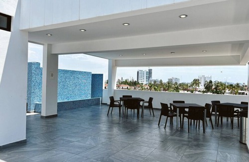 Las Gaviotas Apartment | Apartment with Pool in Mazatl&aacute;n&rsquo;s Golden Zone