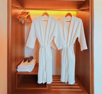 Suoi Nuoc Beach Apartment | Apec Mandala Cham Bay Condotel Mui Ne
