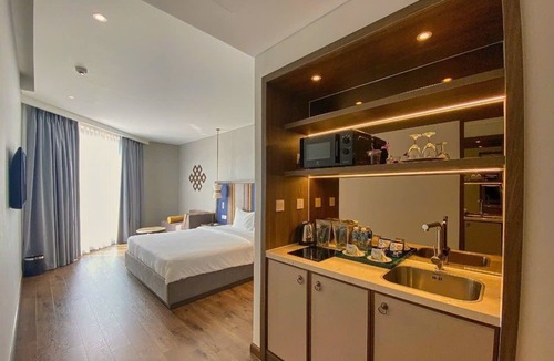 Ho Tram Hostel | APEC Mandala Mui Ne Phan Thiet Condotel