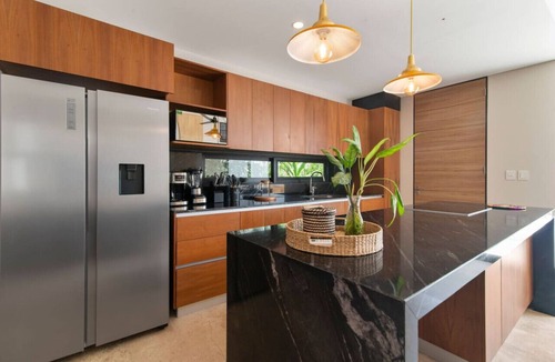 Merida Condo | Aposento - Private pool, gym & panoramic rooftop by LAHOS