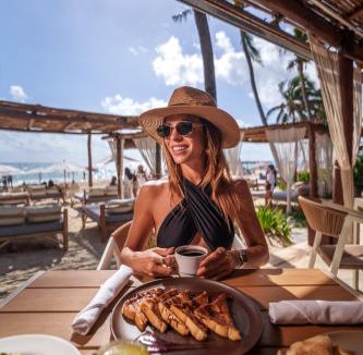 Centro Cabin | Areia Playa del Carmen - Beach Front Hotel