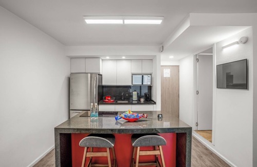 Colonia Cuauhtemoc Apartment | Armonik suites By Casanevo - Master King Bed Suite