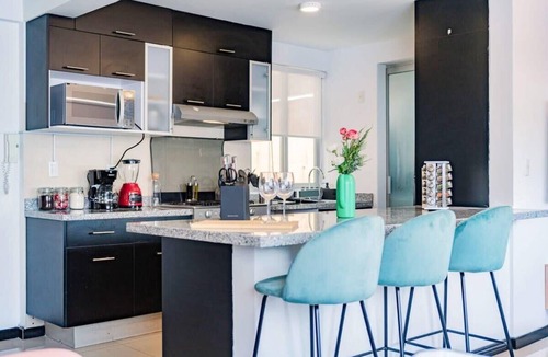 Roma Norte Apartment | Artful Roma Norte Stay Near Museums & Cafes
