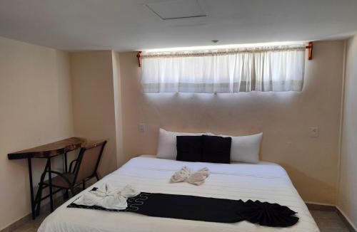 La Poza Hotel | Ashly Loma Larga