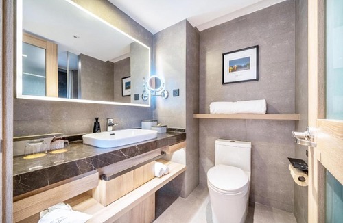 Changshu Hotel | Atour Hotel (Changshu Changjiang Road)