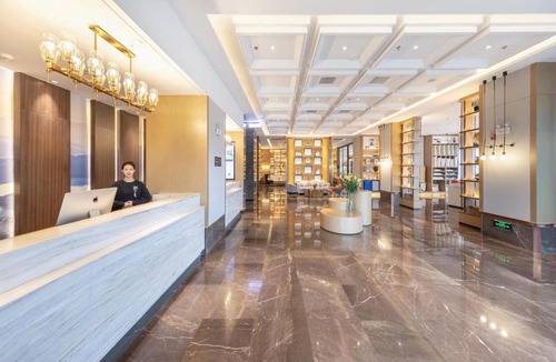 Chenggong Hotel | Atour Hotel Kunming Jiantou Building Jingkai District