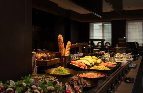 Tie Xi Hotel | Atour Hotel Shenyang Station West Square