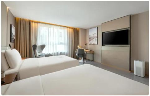 Urumqi City Centre Hotel | Atour Hotel Urumqi Government Nanhu Citizen Square Branch