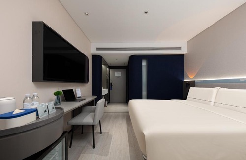 Yanta Qu Hotel | Atour Light Hotel Xi'an Datang Everbright City Xi'an University of Technology Qujiang Campus