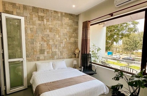 Thanh Khe Hotel | Aura Beachfront Hotel - Apartment