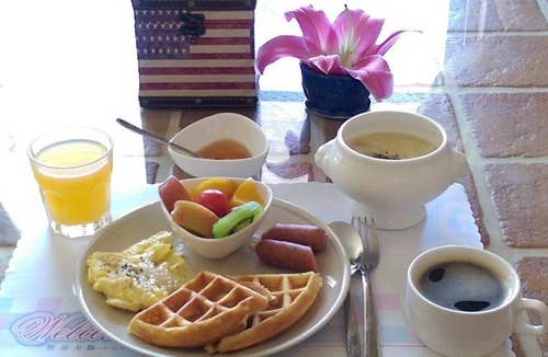 Ren'ai Bed & Breakfast | Aurora Villa
