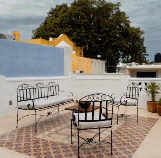 Campeche Apartment | Authentic Colonial & Central