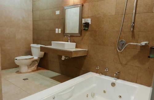Santa Cruz Xoxocotlan Hotel | Auto Hotel Las Maravillas