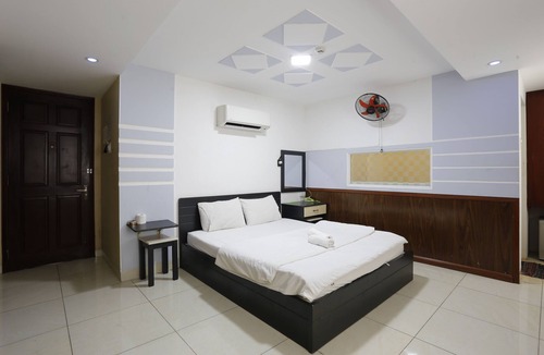 Binh Chanh House | Avatar Hotel
