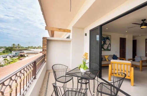 Puerto Vallarta Apartment | Axololt Quetzal Suite