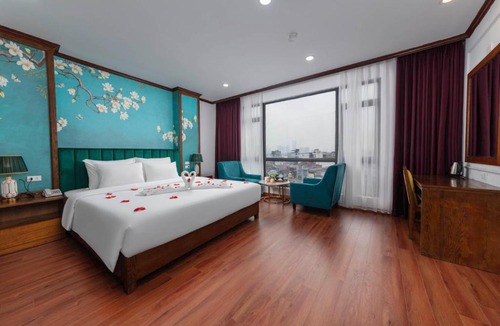 Yen Phu Hotel | Azen Westlake Hanoi Hotel