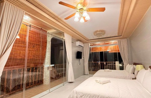 Old Quarter Apartment | Bình Minh Homestay Mũi Né