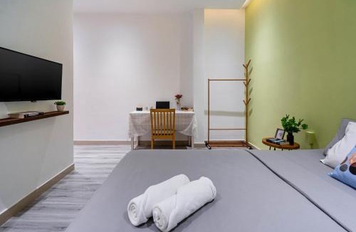 Nguyen Thai Binh Hotel | B Homestay Deluxe 02