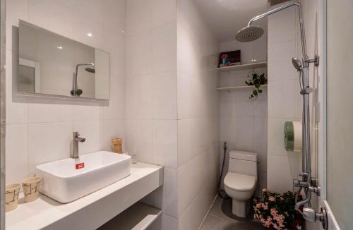 Nguyen Thai Binh Hotel | B Homestay Deluxe 02