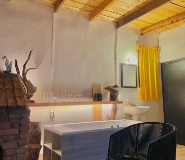 San Antonio de Las Alazanas House | Backwoods Downtown San Antonio
