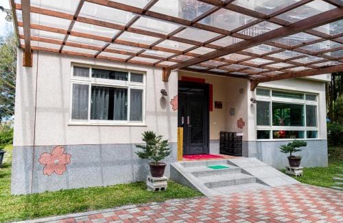 Lugu House | Ban Tian Tao Fang