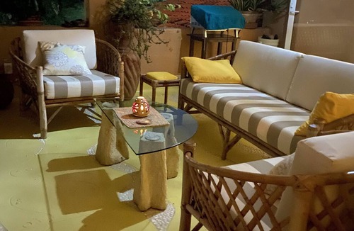 Zihuatanejo Condo | Barefoot elegance. Drop dead views. Huge terrace. Casa que Ve al Mar.