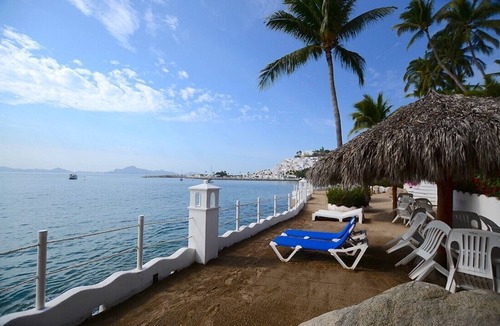 Las Hadas House | Beach department