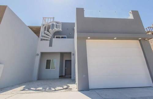 Las Conchas House | Beach Home in Puerto Peñasco with 24/7 Security