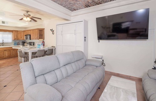 Cholla Bay House | Beach Home | Steps to Sand | Pool & Jacuzzi Unit B