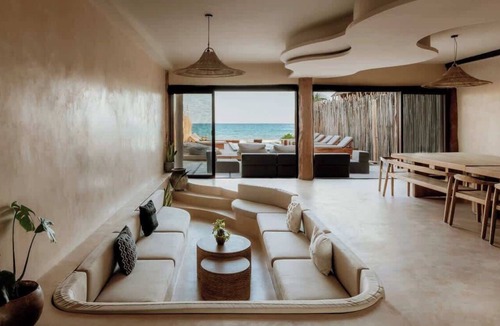 Zona Hotelera House | Beach Home with Chef - Butler - Pool & Sun Deck