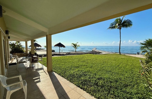Costa Maya House | Beachfront 3 bedroom, 3-1/2 bath home steps from the sand, pool & pier!