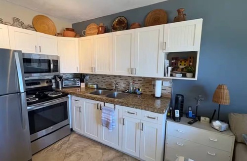 Zona Hotelera Condo | Beachfront Condo with Pool - 2 Beds/1 Bath-Viva 3