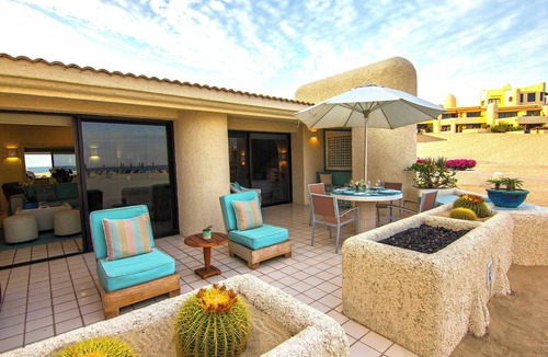 Centro Condo | Beachfront Condo · Patio, Fire Pit & Ocean Views