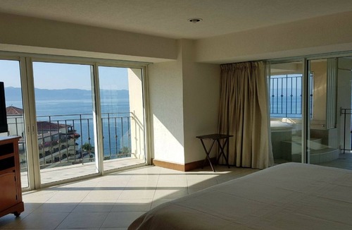 Marina Vallarta Condo | Beachfront Condo With Two Bedrooms