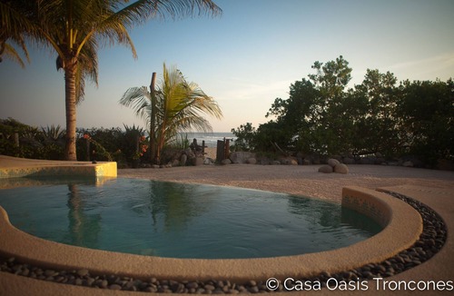 Troncones Apartment | Beachfront flat — 2 bdrm + 2 ba + 2 living areas + pool, on best swimming beach!