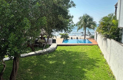 Troncones House | Beachfront in Manzanillo Bay-Lindo Atardecer
